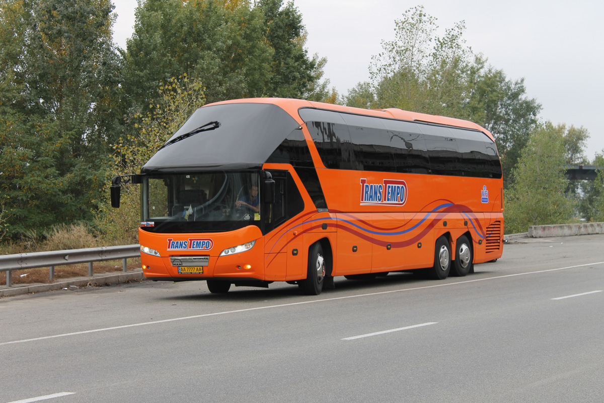 Автобус в Україну