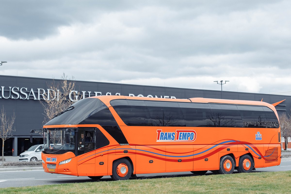 Автобус Градец-Кралове - Кременчуг